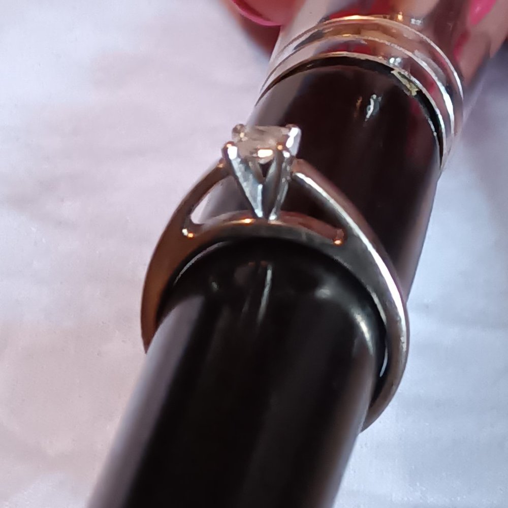 Diamond Ring - Picture 5 of 6